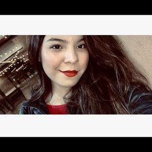 Meet your Posher, Itiany